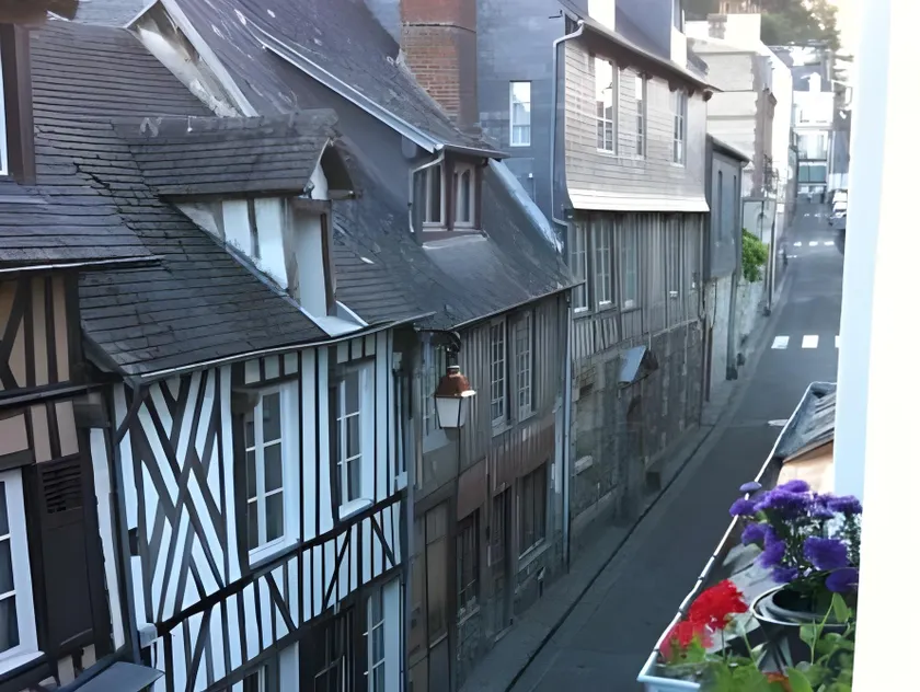 Au Bois Normand - Image 1