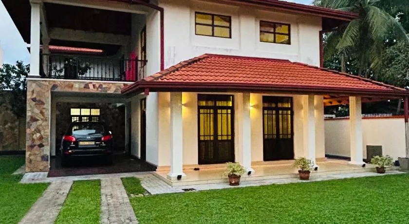 Paradise Villa - Image 1