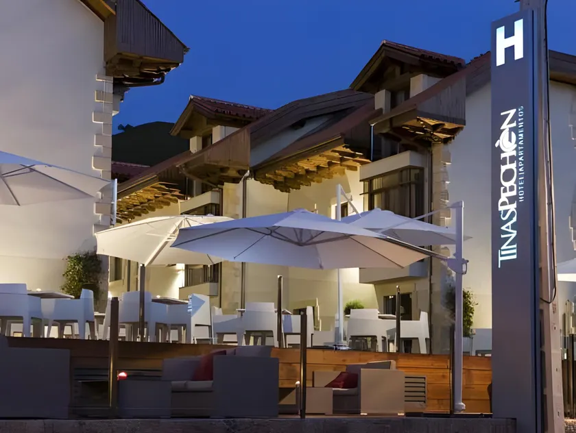Hotel Tinas de Pechon - Image 1