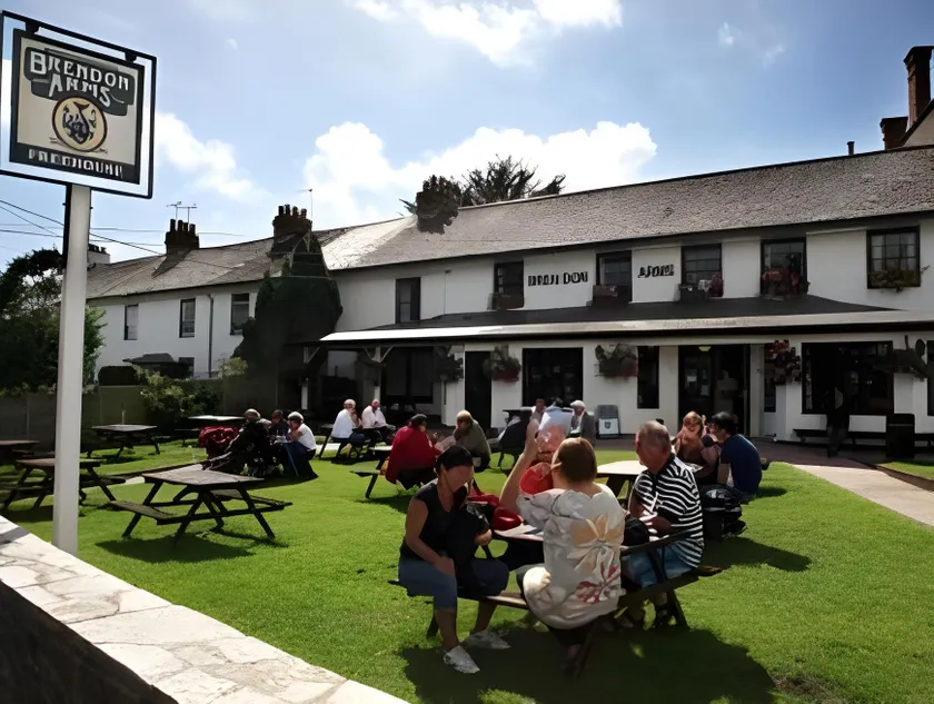 Brendon Arms - Image 1