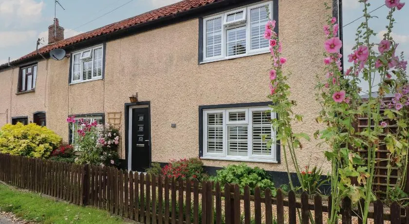 Well Cottage - Image 1