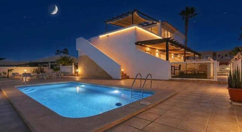 Apartamentos Lena - Image 1