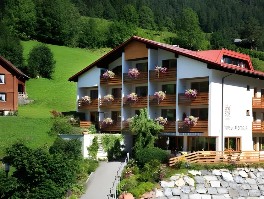 Valschena Appartements - Image 1