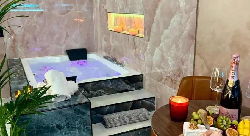 Aura Apartment und Spa Herne - Image 1