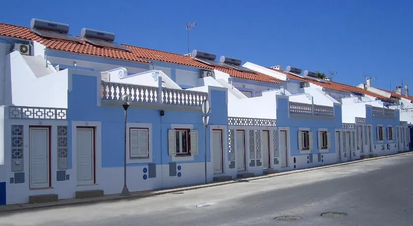 Apartamentos Monte da Rosa - Image 1