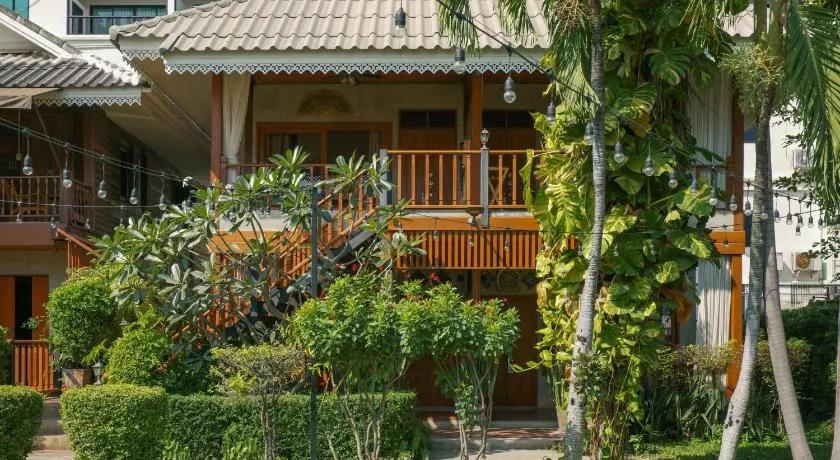 Buri Gallery House - Image 1