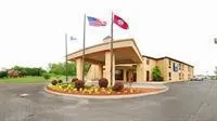 Comfort Inn Clinton - Image 1