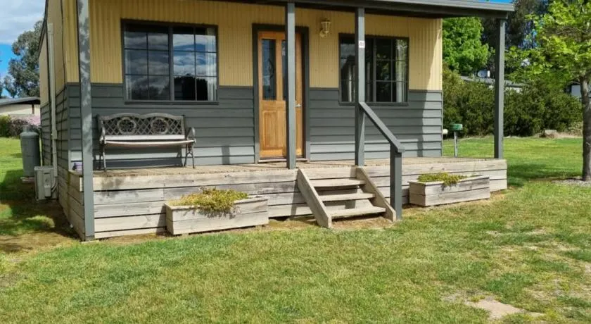 Mansfield Holiday Park - Image 1