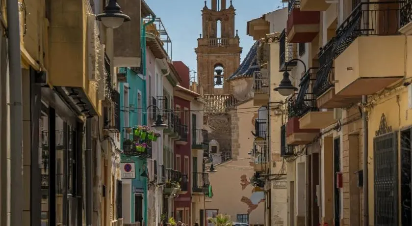 Casa en el centro del pueblo de Finestrat - Image 1
