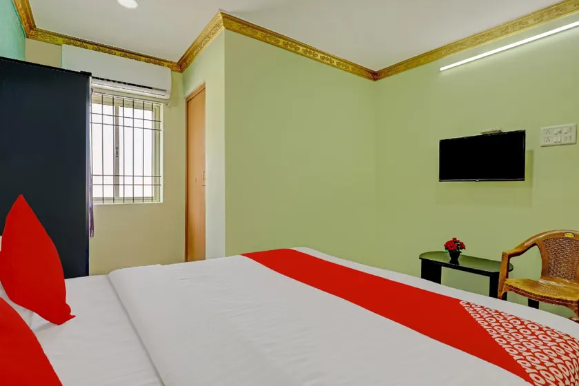 Hotel O The Ken Regency - Image 1