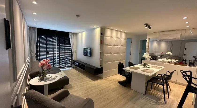 Chartres Charming Residence - Image 1