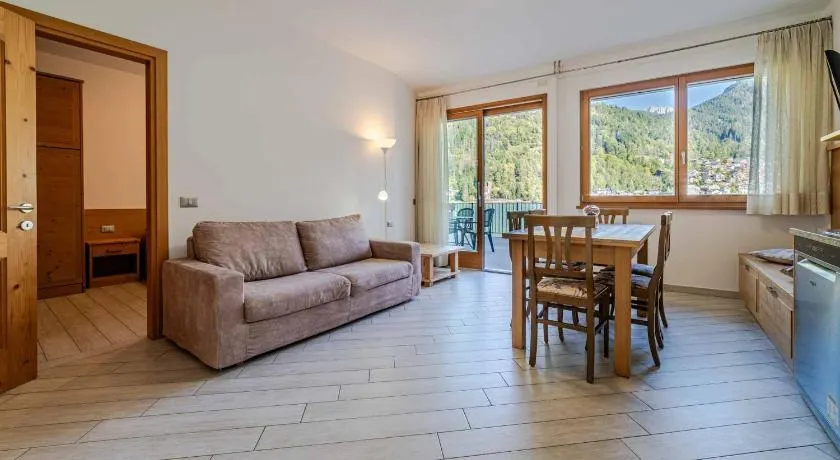 Chalet Al Lago - Image 1