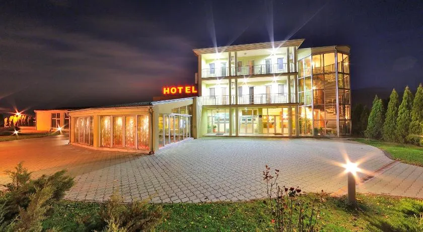Hotel Dragović Smederevo - Image 1