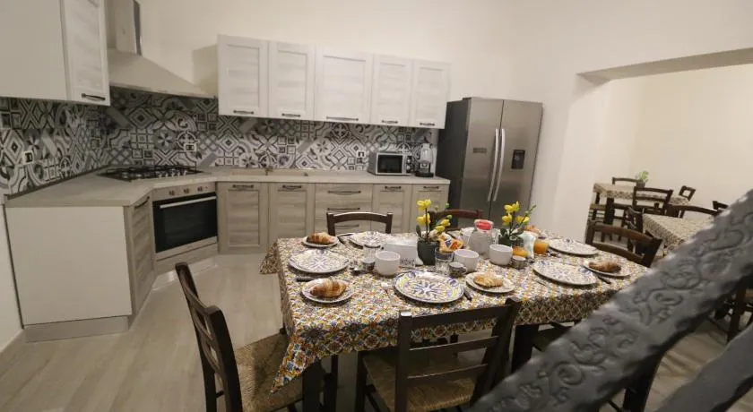 Bed And Breakfast Polizzi House - Image 1
