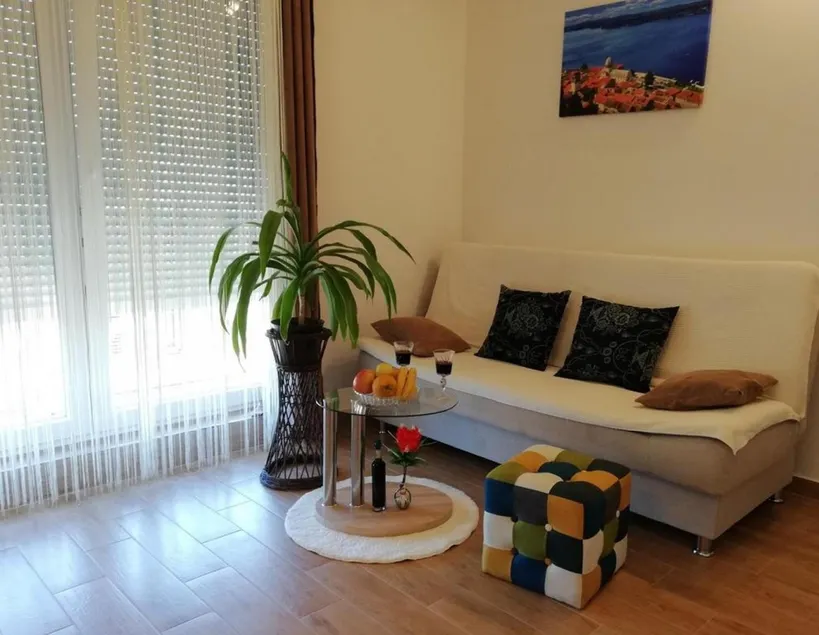 Apartment Damir A1 Sibenik, Riviera Sibenik - Image 1