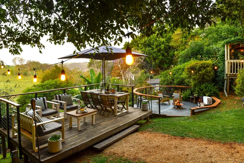 Doomben Ridge Farm House - Image 1