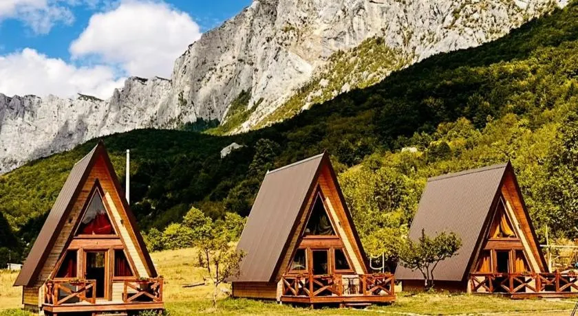 Etno Cottages Komarnica Authentic Peaceful Mountain Getaway - Image 1
