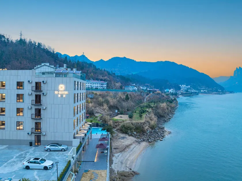Xiju Hotel - Image 1