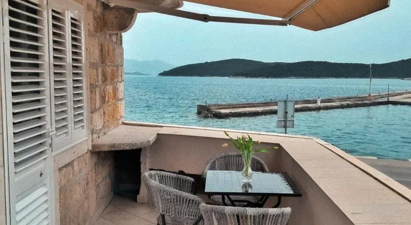 Apartments Luka, Punta Jurana - Image 1
