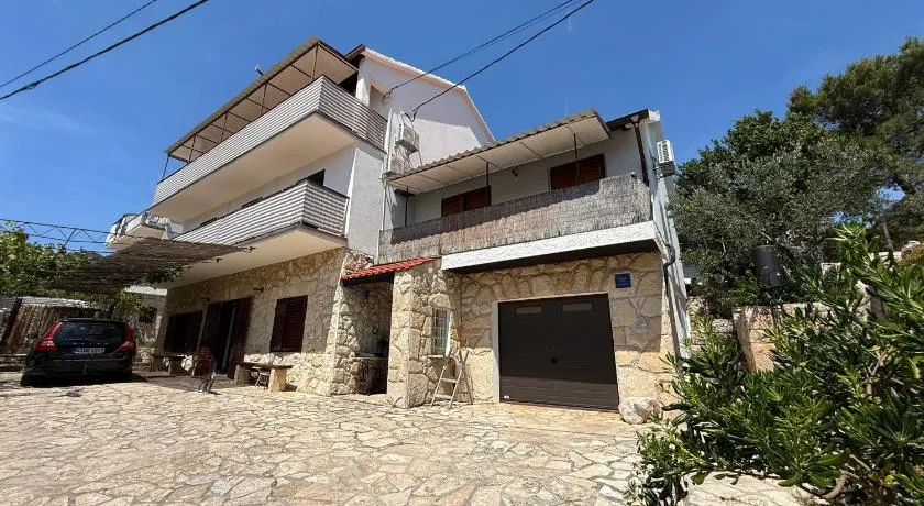 Apartments Benzia - Image 1