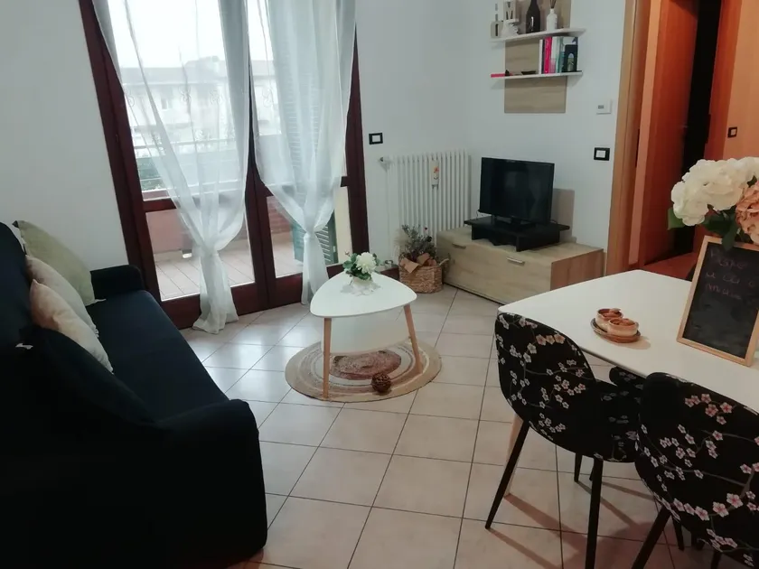 Pretty home near station & Free Parking - Image 1