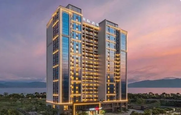 Intercity Hotel Dali Erhai Park - Image 1