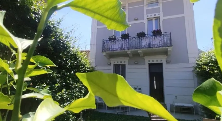 Villa Martina Luxury Suites Como Lake - Image 1