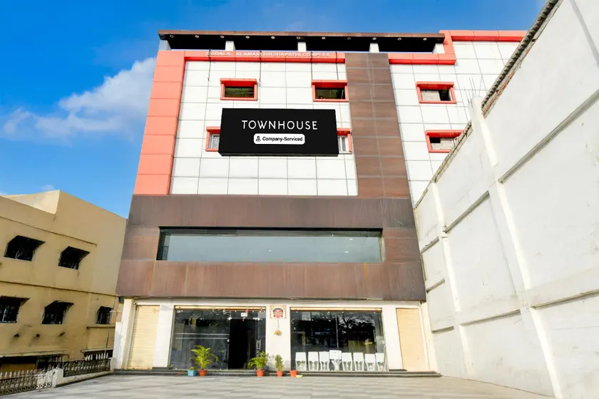 Townhouse Nagole RTO Office - Image 1