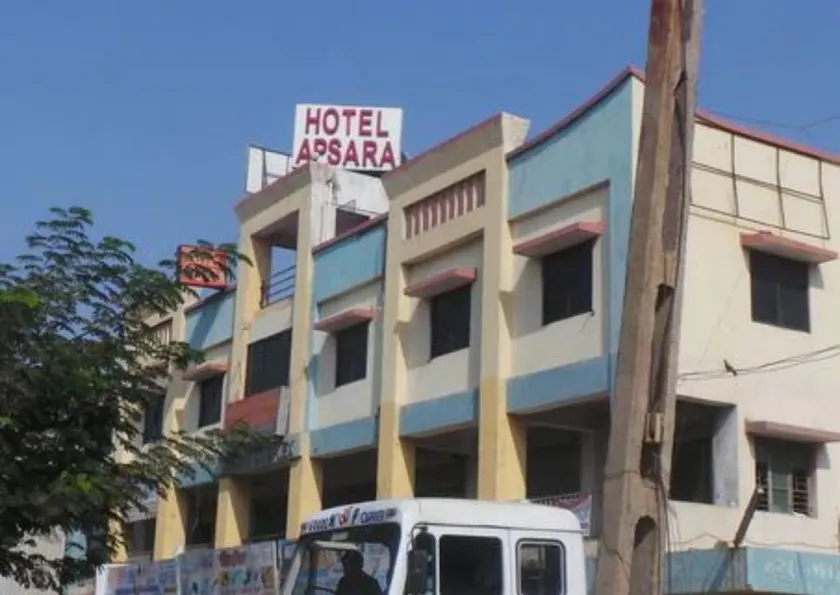 Goroomgo Apsara Guest House Ahmedabad - Image 1