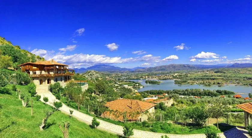 Hotel Shpija e Gjyshit - Image 1
