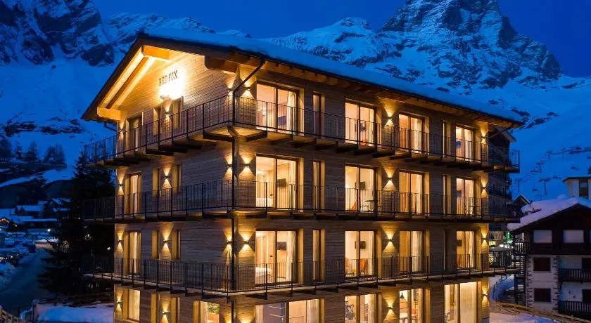 Red Fox Lodge - Image 1