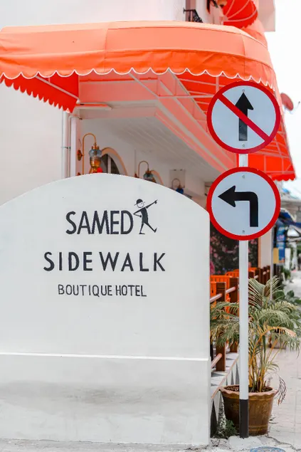 Sidewalk Boutique Hotel - Image 1