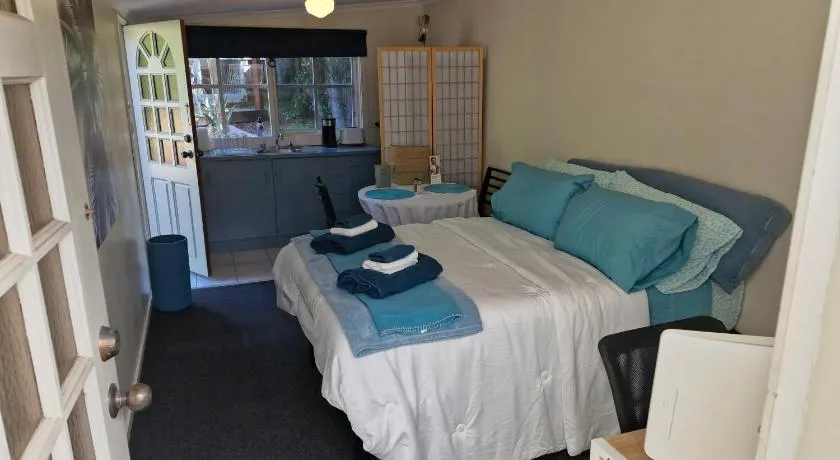 The Cozy Cottage - Image 1