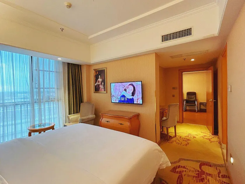 Vienna Hotel (Wuhan Wujiashan Economic Development Zone) - Image 1