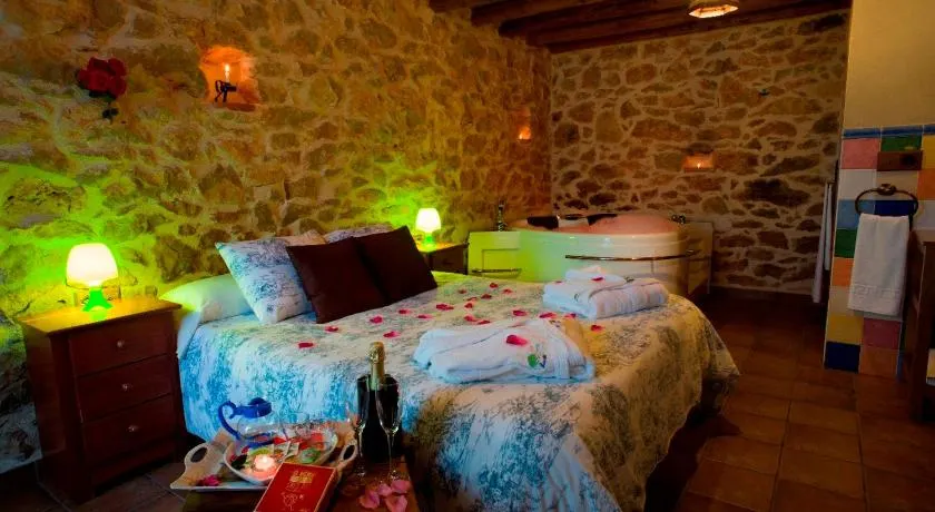 Cottage mit Jacuzzi neben dem Bett - Image 1