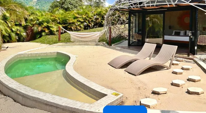 IslaVerde Hotel - Image 1