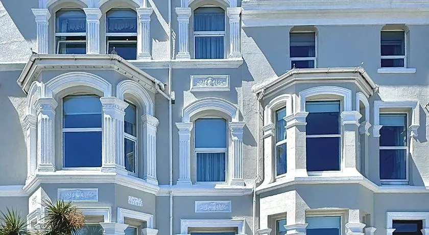 Promenade House - Image 1