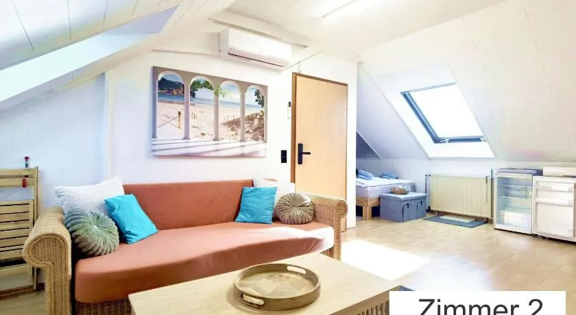 Privat Zimmer in Apartment in Egelsbach, Klimaanlage, Self Check In über Türschlüsselcode, Sauna optional - Image 1