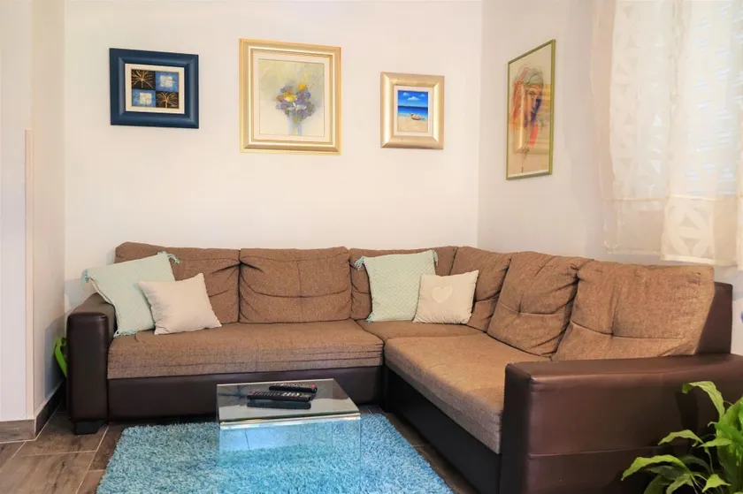 Apartment Lilly - Image 1