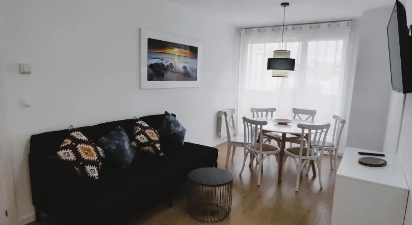 Apartamento Santander Maliaño - Image 1