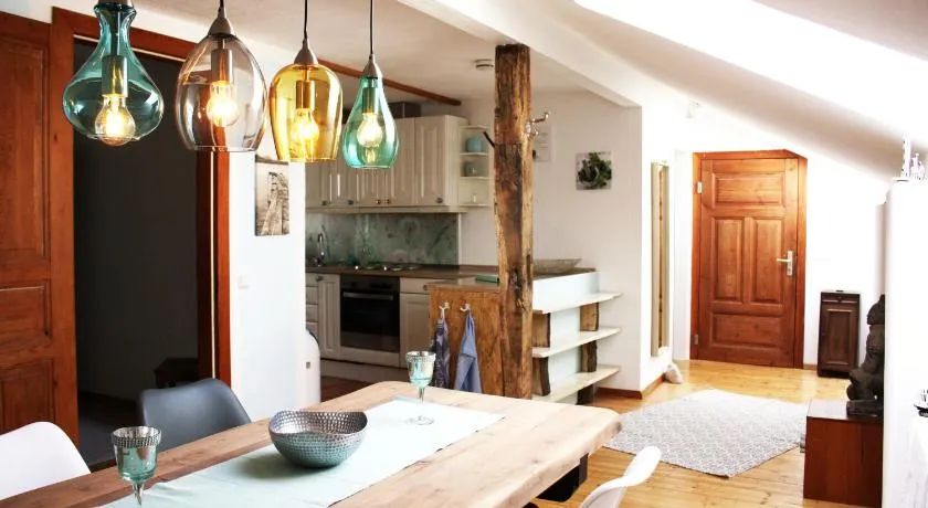 Sonnige Fachwerkwohnung - Image 1