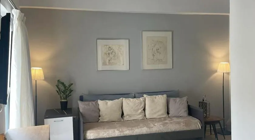 Studio in the center, 2 mins from the beach - Image 1