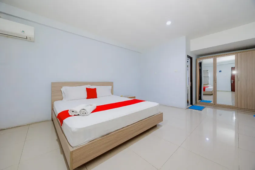 LaPonca Residence Pondok Cabe Syariah Mitra RedDoorz - Image 1