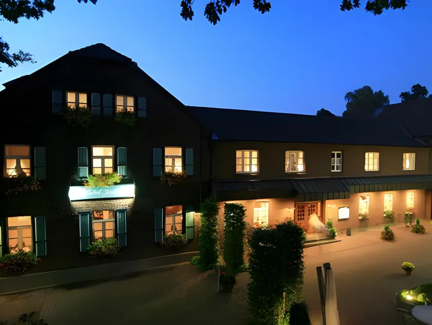 Hotel Josten - Image 1