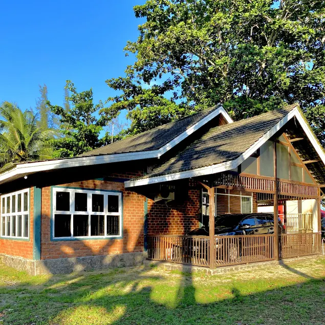 LYLA VILLA - Image 1