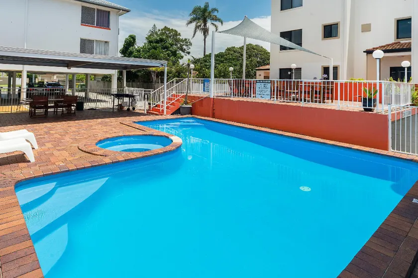 Sunshine Beach Resort - Image 1