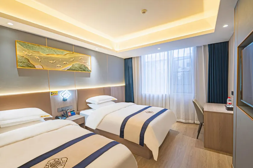 Meifeng Hotel (Yongfeng Enjiang Ancient Town Branch) - Image 1