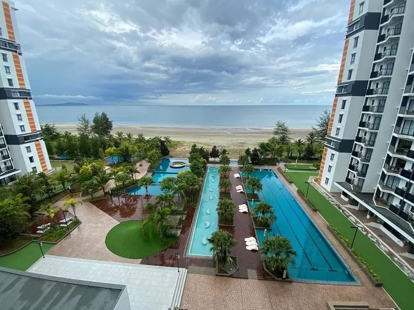 TIMURBAY Seaview & Poolview by Zuhayr Suite - Image 1