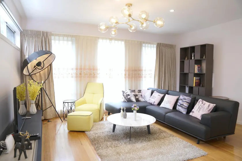 Melbourne Luxury Villa at Doncaster - Image 1