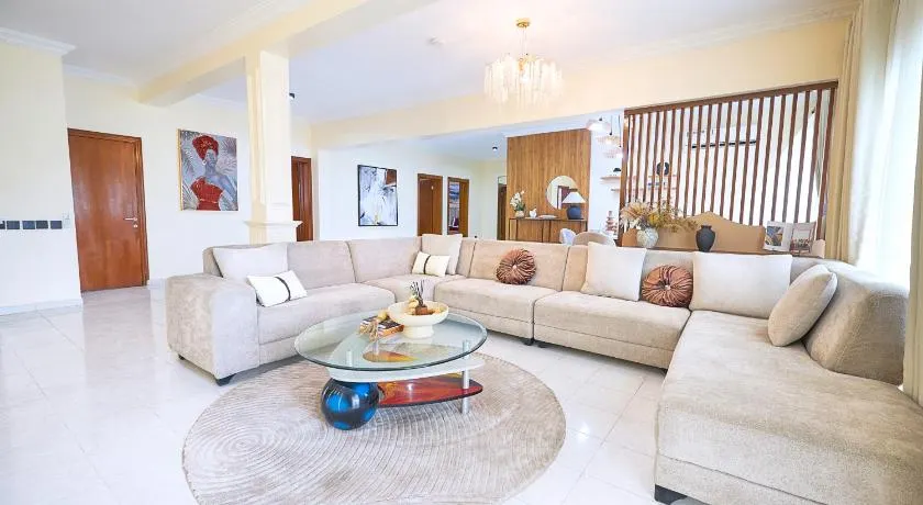 The Carrington Suite - Image 1